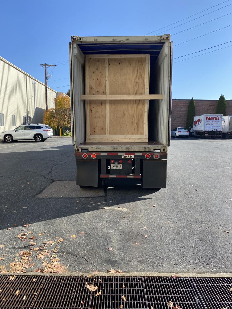 crate in container